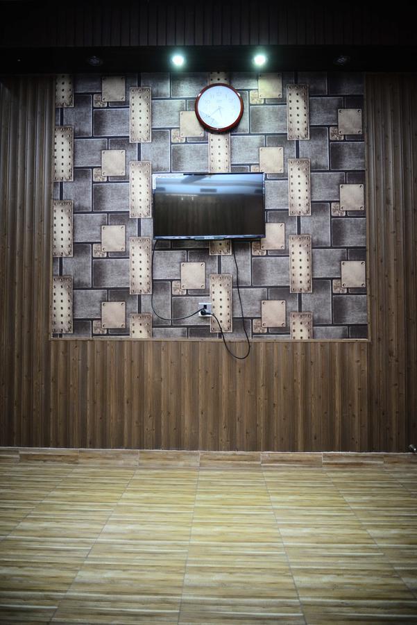 Hotel 12J ラホール エクステリア 写真
